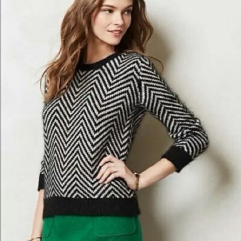 Anthropology GANNI | Black and White Chevron Sweater | Size Small